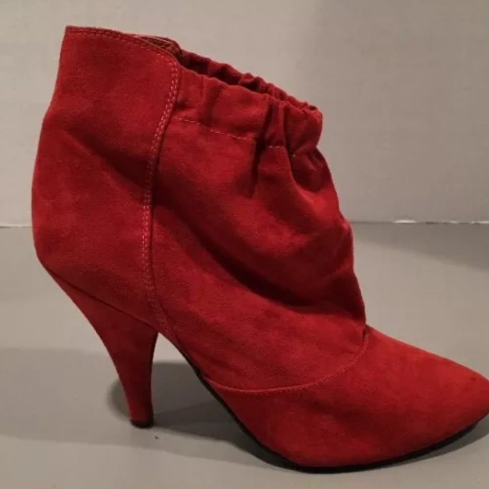 Marco Santi Burnt Orange Faux Suede Booties Women’s Size 10